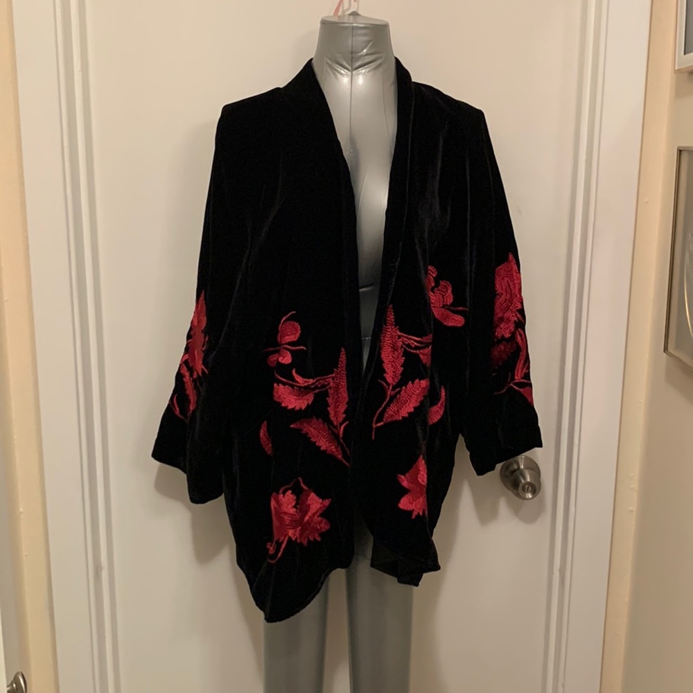 Chico’s velvet jacket, NWT size 3 (L, 16-18)